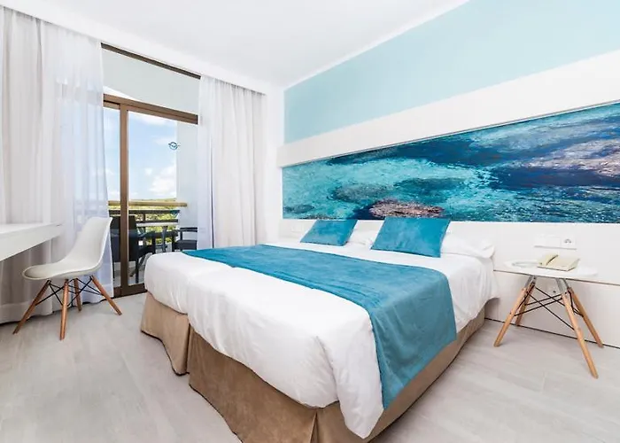 Hotel Globales Lord Nelson - Only Adults 4*