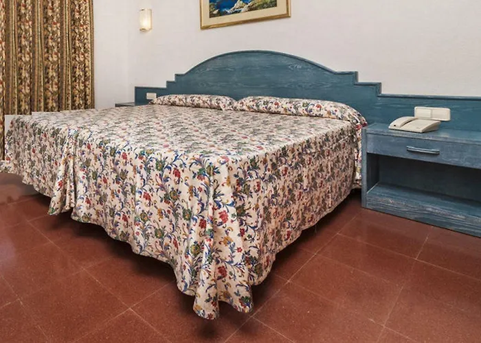 Globales Lord Nelson - Only Adults 4* Santo Tomás