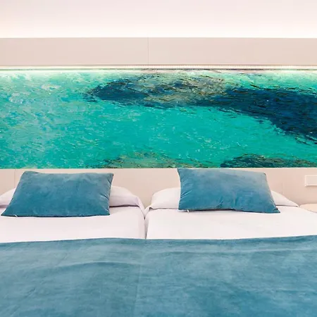 Globales Lord Nelson - Only Adults