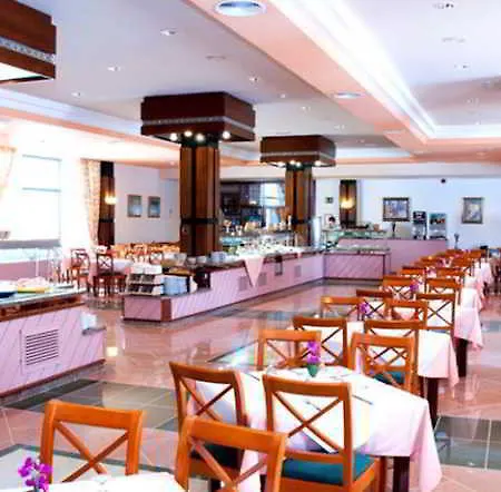 Globales Lord Nelson - Only Adults 4* Santo Tomás