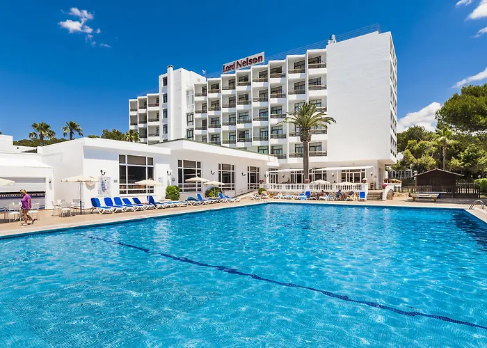 Globales Lord Nelson - Only Adults Szálloda Santo Tomás